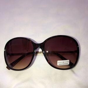 Tommy Hilfiger sunglasses